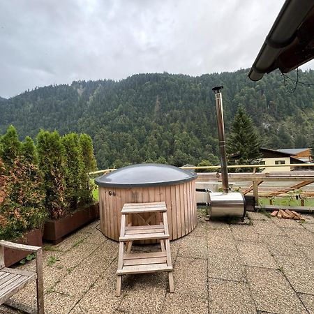 Freundliche 2-Zimmer-Erdgeschosswohnung Mit Garten In Seeberg Sonntag Exteriör bild