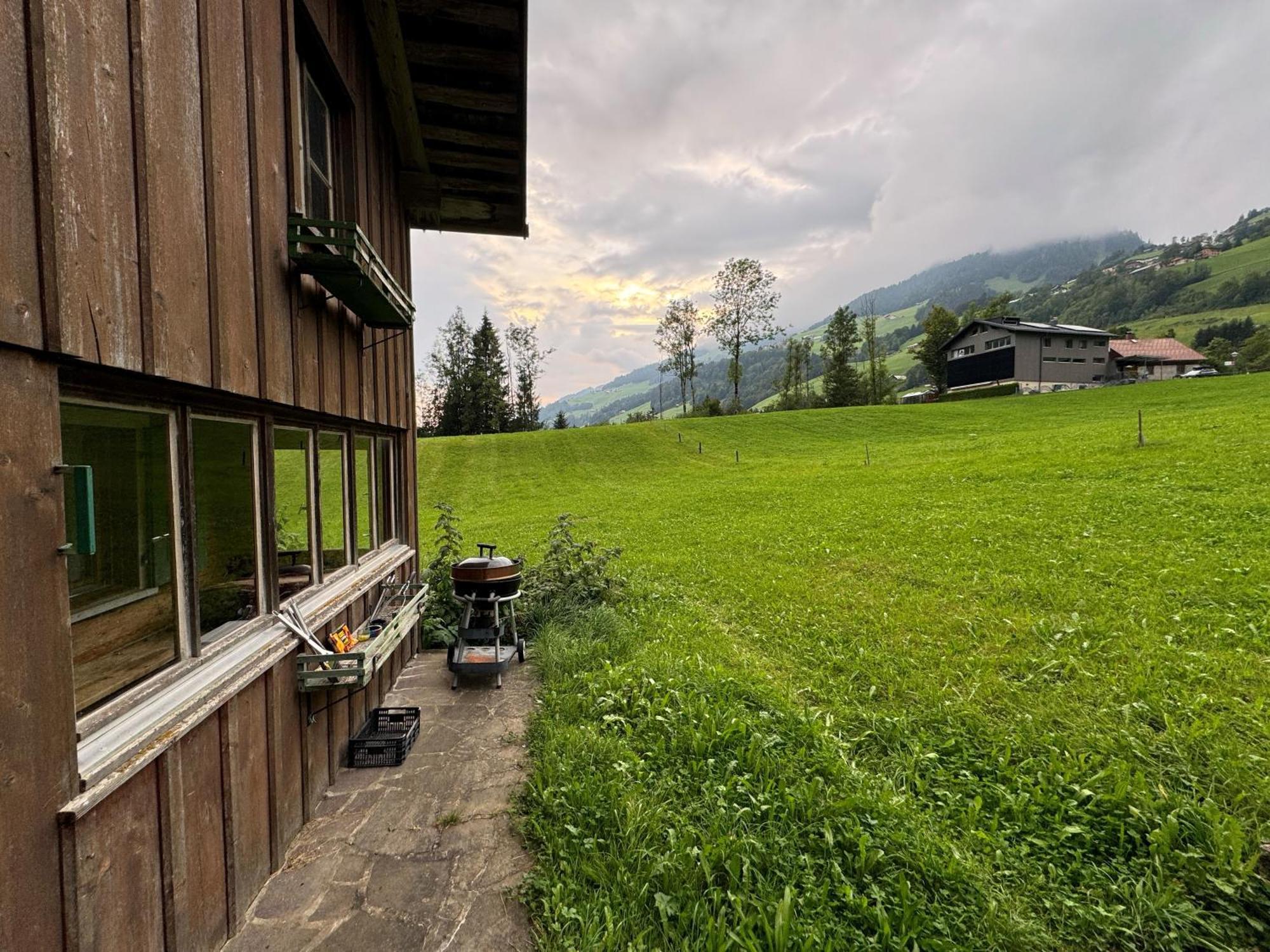 Freundliche 2-Zimmer-Erdgeschosswohnung Mit Garten In Seeberg Sonntag Exteriör bild
