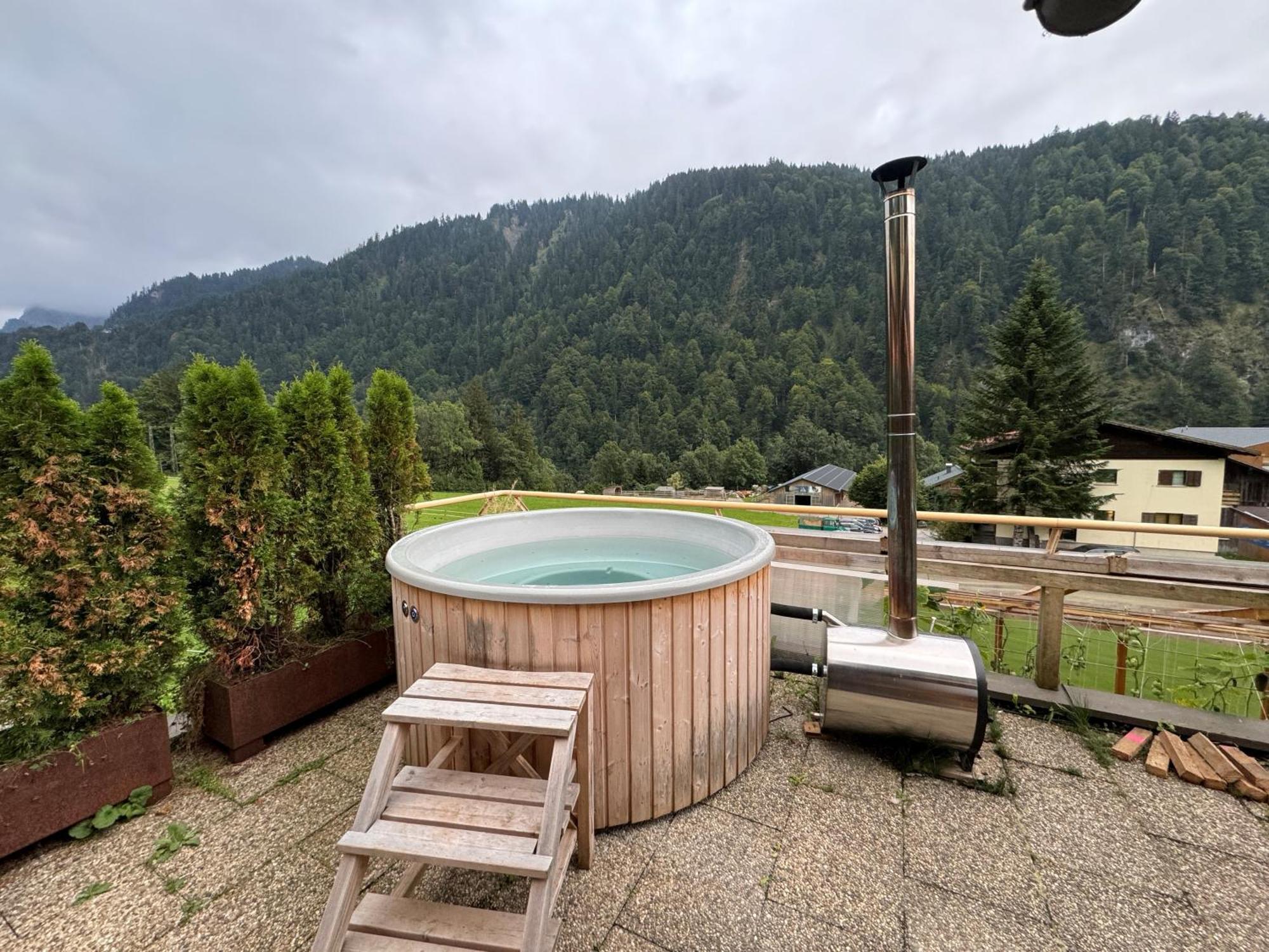 Freundliche 2-Zimmer-Erdgeschosswohnung Mit Garten In Seeberg Sonntag Exteriör bild