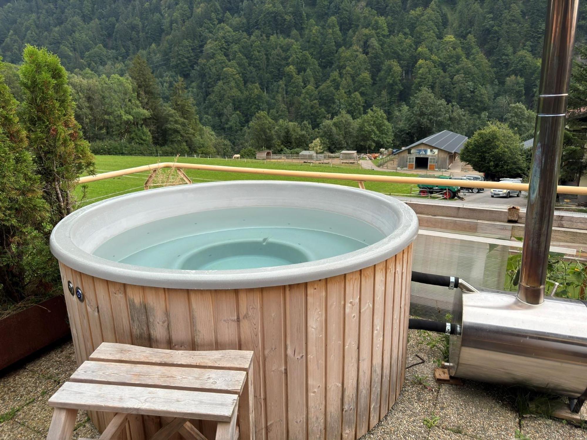 Freundliche 2-Zimmer-Erdgeschosswohnung Mit Garten In Seeberg Sonntag Exteriör bild